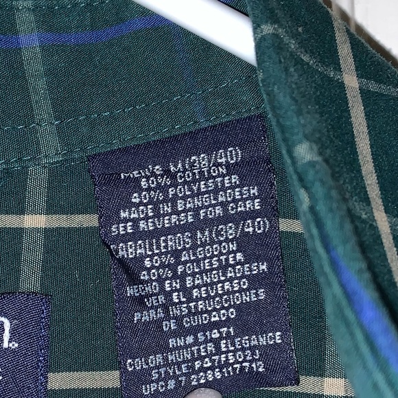 LIKE NEW Puritan Wrinkle Resistant Button Down - Picture 4 of 4